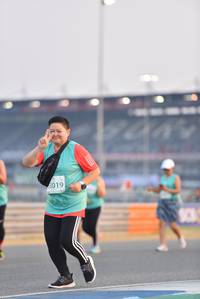 BIB: 8019
                            <button type="button" onclick="openModal(10479573)" class="btn btn-primary btn-sm float-right btn-popup" data-toggle="modal" data-target=".modal-high-quality">
                        <i class="fas fa-shopping-cart"></i> Add to Cart
                    </button>
                                            <button type="button" onclick="isThisMe(10479573, true)" class="btn btn-success btn-sm float-right btn-popup btn-isme hidden" data-toggle="tooltip" data-placement="bottom" title="นี่คือรูปของคุณใช่ไหม คลิกที่นี่เพื่อเอาเข้าอัลบั้ม">
                        <i class="fas fa-plus"></i> Add to album
                    </button>
                    <button type="button" onclick="isThisMe(10479573, false)" class="btn btn-warning btn-sm float-right btn-popup btn-isnotme hidden">
                        <i class="fas fa-ban"></i> Remove from album
                    </button>