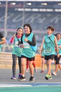 BIB: 1200, 50128
                            <button type="button" onclick="openModal(10474145)" class="btn btn-primary btn-sm float-right btn-popup" data-toggle="modal" data-target=".modal-high-quality">
                        <i class="fas fa-shopping-cart"></i> Add to Cart
                    </button>
                                            <button type="button" onclick="isThisMe(10474145, true)" class="btn btn-success btn-sm float-right btn-popup btn-isme hidden" data-toggle="tooltip" data-placement="bottom" title="นี่คือรูปของคุณใช่ไหม คลิกที่นี่เพื่อเอาเข้าอัลบั้ม">
                        <i class="fas fa-plus"></i> Add to album
                    </button>
                    <button type="button" onclick="isThisMe(10474145, false)" class="btn btn-warning btn-sm float-right btn-popup btn-isnotme hidden">
                        <i class="fas fa-ban"></i> Remove from album
                    </button>