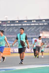 BIB: 760
                            <button type="button" onclick="openModal(10477271)" class="btn btn-primary btn-sm float-right btn-popup" data-toggle="modal" data-target=".modal-high-quality">
                        <i class="fas fa-shopping-cart"></i> Add to Cart
                    </button>
                                            <button type="button" onclick="isThisMe(10477271, true)" class="btn btn-success btn-sm float-right btn-popup btn-isme hidden" data-toggle="tooltip" data-placement="bottom" title="นี่คือรูปของคุณใช่ไหม คลิกที่นี่เพื่อเอาเข้าอัลบั้ม">
                        <i class="fas fa-plus"></i> Add to album
                    </button>
                    <button type="button" onclick="isThisMe(10477271, false)" class="btn btn-warning btn-sm float-right btn-popup btn-isnotme hidden">
                        <i class="fas fa-ban"></i> Remove from album
                    </button>