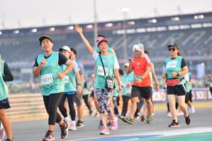 BIB: 5084, 1080, 3211
                            <button type="button" onclick="openModal(10476753)" class="btn btn-primary btn-sm float-right btn-popup" data-toggle="modal" data-target=".modal-high-quality">
                        <i class="fas fa-shopping-cart"></i> Add to Cart
                    </button>
                                            <button type="button" onclick="isThisMe(10476753, true)" class="btn btn-success btn-sm float-right btn-popup btn-isme hidden" data-toggle="tooltip" data-placement="bottom" title="นี่คือรูปของคุณใช่ไหม คลิกที่นี่เพื่อเอาเข้าอัลบั้ม">
                        <i class="fas fa-plus"></i> Add to album
                    </button>
                    <button type="button" onclick="isThisMe(10476753, false)" class="btn btn-warning btn-sm float-right btn-popup btn-isnotme hidden">
                        <i class="fas fa-ban"></i> Remove from album
                    </button>