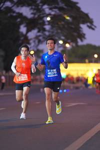 BIB: 40279, 27041
                            <button type="button" onclick="openModal(11943008)" class="btn btn-primary btn-sm float-right btn-popup" data-toggle="modal" data-target=".modal-high-quality">
                        <i class="fas fa-shopping-cart"></i> Add to Cart
                    </button>
                                            <button type="button" onclick="isThisMe(11943008, true)" class="btn btn-success btn-sm float-right btn-popup btn-isme hidden" data-toggle="tooltip" data-placement="bottom" title="นี่คือรูปของคุณใช่ไหม คลิกที่นี่เพื่อเอาเข้าอัลบั้ม">
                        <i class="fas fa-plus"></i> Add to album
                    </button>
                    <button type="button" onclick="isThisMe(11943008, false)" class="btn btn-warning btn-sm float-right btn-popup btn-isnotme hidden">
                        <i class="fas fa-ban"></i> Remove from album
                    </button>