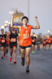 BIB: 26726
                            <button type="button" onclick="openModal(11978175)" class="btn btn-primary btn-sm float-right btn-popup" data-toggle="modal" data-target=".modal-high-quality">
                        <i class="fas fa-shopping-cart"></i> Add to Cart
                    </button>
                                            <button type="button" onclick="isThisMe(11978175, true)" class="btn btn-success btn-sm float-right btn-popup btn-isme hidden" data-toggle="tooltip" data-placement="bottom" title="นี่คือรูปของคุณใช่ไหม คลิกที่นี่เพื่อเอาเข้าอัลบั้ม">
                        <i class="fas fa-plus"></i> Add to album
                    </button>
                    <button type="button" onclick="isThisMe(11978175, false)" class="btn btn-warning btn-sm float-right btn-popup btn-isnotme hidden">
                        <i class="fas fa-ban"></i> Remove from album
                    </button>