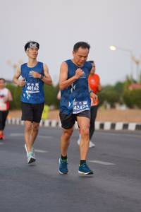 BIB: 40162, 42424
                            <button type="button" onclick="openModal(12009452)" class="btn btn-primary btn-sm float-right btn-popup" data-toggle="modal" data-target=".modal-high-quality">
                        <i class="fas fa-shopping-cart"></i> Add to Cart
                    </button>
                                            <button type="button" onclick="isThisMe(12009452, true)" class="btn btn-success btn-sm float-right btn-popup btn-isme hidden" data-toggle="tooltip" data-placement="bottom" title="นี่คือรูปของคุณใช่ไหม คลิกที่นี่เพื่อเอาเข้าอัลบั้ม">
                        <i class="fas fa-plus"></i> Add to album
                    </button>
                    <button type="button" onclick="isThisMe(12009452, false)" class="btn btn-warning btn-sm float-right btn-popup btn-isnotme hidden">
                        <i class="fas fa-ban"></i> Remove from album
                    </button>