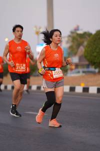 BIB: 21282, 23576
                            <button type="button" onclick="openModal(12026941)" class="btn btn-primary btn-sm float-right btn-popup" data-toggle="modal" data-target=".modal-high-quality">
                        <i class="fas fa-shopping-cart"></i> Add to Cart
                    </button>
                                            <button type="button" onclick="isThisMe(12026941, true)" class="btn btn-success btn-sm float-right btn-popup btn-isme hidden" data-toggle="tooltip" data-placement="bottom" title="นี่คือรูปของคุณใช่ไหม คลิกที่นี่เพื่อเอาเข้าอัลบั้ม">
                        <i class="fas fa-plus"></i> Add to album
                    </button>
                    <button type="button" onclick="isThisMe(12026941, false)" class="btn btn-warning btn-sm float-right btn-popup btn-isnotme hidden">
                        <i class="fas fa-ban"></i> Remove from album
                    </button>
