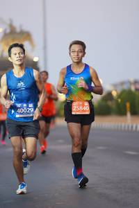 BIB: 25840, 40029
                            <button type="button" onclick="openModal(11976948)" class="btn btn-primary btn-sm float-right btn-popup" data-toggle="modal" data-target=".modal-high-quality">
                        <i class="fas fa-shopping-cart"></i> Add to Cart
                    </button>
                                            <button type="button" onclick="isThisMe(11976948, true)" class="btn btn-success btn-sm float-right btn-popup btn-isme hidden" data-toggle="tooltip" data-placement="bottom" title="นี่คือรูปของคุณใช่ไหม คลิกที่นี่เพื่อเอาเข้าอัลบั้ม">
                        <i class="fas fa-plus"></i> Add to album
                    </button>
                    <button type="button" onclick="isThisMe(11976948, false)" class="btn btn-warning btn-sm float-right btn-popup btn-isnotme hidden">
                        <i class="fas fa-ban"></i> Remove from album
                    </button>