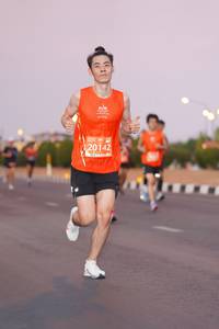 BIB: 20142
                            <button type="button" onclick="openModal(11964582)" class="btn btn-primary btn-sm float-right btn-popup" data-toggle="modal" data-target=".modal-high-quality">
                        <i class="fas fa-shopping-cart"></i> Add to Cart
                    </button>
                                            <button type="button" onclick="isThisMe(11964582, true)" class="btn btn-success btn-sm float-right btn-popup btn-isme hidden" data-toggle="tooltip" data-placement="bottom" title="นี่คือรูปของคุณใช่ไหม คลิกที่นี่เพื่อเอาเข้าอัลบั้ม">
                        <i class="fas fa-plus"></i> Add to album
                    </button>
                    <button type="button" onclick="isThisMe(11964582, false)" class="btn btn-warning btn-sm float-right btn-popup btn-isnotme hidden">
                        <i class="fas fa-ban"></i> Remove from album
                    </button>