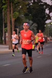 BIB: 2610
                            <button type="button" onclick="openModal(12142439)" class="btn btn-primary btn-sm float-right btn-popup" data-toggle="modal" data-target=".modal-high-quality">
                        <i class="fas fa-shopping-cart"></i> Add to Cart
                    </button>
                                            <button type="button" onclick="isThisMe(12142439, true)" class="btn btn-success btn-sm float-right btn-popup btn-isme hidden" data-toggle="tooltip" data-placement="bottom" title="นี่คือรูปของคุณใช่ไหม คลิกที่นี่เพื่อเอาเข้าอัลบั้ม">
                        <i class="fas fa-plus"></i> Add to album
                    </button>
                    <button type="button" onclick="isThisMe(12142439, false)" class="btn btn-warning btn-sm float-right btn-popup btn-isnotme hidden">
                        <i class="fas fa-ban"></i> Remove from album
                    </button>