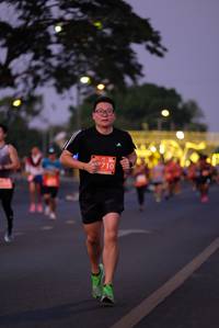 BIB: 710
                            <button type="button" onclick="openModal(12157233)" class="btn btn-primary btn-sm float-right btn-popup" data-toggle="modal" data-target=".modal-high-quality">
                        <i class="fas fa-shopping-cart"></i> Add to Cart
                    </button>
                                            <button type="button" onclick="isThisMe(12157233, true)" class="btn btn-success btn-sm float-right btn-popup btn-isme hidden" data-toggle="tooltip" data-placement="bottom" title="นี่คือรูปของคุณใช่ไหม คลิกที่นี่เพื่อเอาเข้าอัลบั้ม">
                        <i class="fas fa-plus"></i> Add to album
                    </button>
                    <button type="button" onclick="isThisMe(12157233, false)" class="btn btn-warning btn-sm float-right btn-popup btn-isnotme hidden">
                        <i class="fas fa-ban"></i> Remove from album
                    </button>