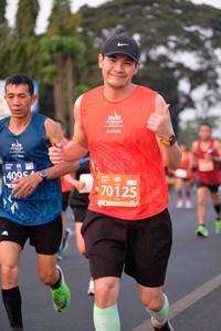 BIB: 4095, 70125
                            <button type="button" onclick="openModal(12153864)" class="btn btn-primary btn-sm float-right btn-popup" data-toggle="modal" data-target=".modal-high-quality">
                        <i class="fas fa-shopping-cart"></i> Add to Cart
                    </button>
                                            <button type="button" onclick="isThisMe(12153864, true)" class="btn btn-success btn-sm float-right btn-popup btn-isme hidden" data-toggle="tooltip" data-placement="bottom" title="นี่คือรูปของคุณใช่ไหม คลิกที่นี่เพื่อเอาเข้าอัลบั้ม">
                        <i class="fas fa-plus"></i> Add to album
                    </button>
                    <button type="button" onclick="isThisMe(12153864, false)" class="btn btn-warning btn-sm float-right btn-popup btn-isnotme hidden">
                        <i class="fas fa-ban"></i> Remove from album
                    </button>