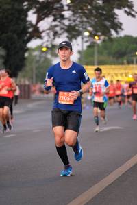 BIB: 2105
                            <button type="button" onclick="openModal(12146601)" class="btn btn-primary btn-sm float-right btn-popup" data-toggle="modal" data-target=".modal-high-quality">
                        <i class="fas fa-shopping-cart"></i> Add to Cart
                    </button>
                                            <button type="button" onclick="isThisMe(12146601, true)" class="btn btn-success btn-sm float-right btn-popup btn-isme hidden" data-toggle="tooltip" data-placement="bottom" title="นี่คือรูปของคุณใช่ไหม คลิกที่นี่เพื่อเอาเข้าอัลบั้ม">
                        <i class="fas fa-plus"></i> Add to album
                    </button>
                    <button type="button" onclick="isThisMe(12146601, false)" class="btn btn-warning btn-sm float-right btn-popup btn-isnotme hidden">
                        <i class="fas fa-ban"></i> Remove from album
                    </button>
