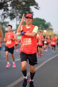 BIB: 21628
                            <button type="button" onclick="openModal(12152112)" class="btn btn-primary btn-sm float-right btn-popup" data-toggle="modal" data-target=".modal-high-quality">
                        <i class="fas fa-shopping-cart"></i> Add to Cart
                    </button>
                                            <button type="button" onclick="isThisMe(12152112, true)" class="btn btn-success btn-sm float-right btn-popup btn-isme hidden" data-toggle="tooltip" data-placement="bottom" title="นี่คือรูปของคุณใช่ไหม คลิกที่นี่เพื่อเอาเข้าอัลบั้ม">
                        <i class="fas fa-plus"></i> Add to album
                    </button>
                    <button type="button" onclick="isThisMe(12152112, false)" class="btn btn-warning btn-sm float-right btn-popup btn-isnotme hidden">
                        <i class="fas fa-ban"></i> Remove from album
                    </button>