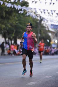 BIB: 201
                            <button type="button" onclick="openModal(11316766)" class="btn btn-primary btn-sm float-right btn-popup" data-toggle="modal" data-target=".modal-high-quality">
                        <i class="fas fa-shopping-cart"></i> Add to Cart
                    </button>
                                            <button type="button" onclick="isThisMe(11316766, true)" class="btn btn-success btn-sm float-right btn-popup btn-isme hidden" data-toggle="tooltip" data-placement="bottom" title="นี่คือรูปของคุณใช่ไหม คลิกที่นี่เพื่อเอาเข้าอัลบั้ม">
                        <i class="fas fa-plus"></i> Add to album
                    </button>
                    <button type="button" onclick="isThisMe(11316766, false)" class="btn btn-warning btn-sm float-right btn-popup btn-isnotme hidden">
                        <i class="fas fa-ban"></i> Remove from album
                    </button>