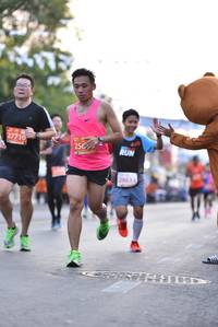 BIB: 27710, 250, 28614
                            <button type="button" onclick="openModal(11335506)" class="btn btn-primary btn-sm float-right btn-popup" data-toggle="modal" data-target=".modal-high-quality">
                        <i class="fas fa-shopping-cart"></i> Add to Cart
                    </button>
                                            <button type="button" onclick="isThisMe(11335506, true)" class="btn btn-success btn-sm float-right btn-popup btn-isme hidden" data-toggle="tooltip" data-placement="bottom" title="นี่คือรูปของคุณใช่ไหม คลิกที่นี่เพื่อเอาเข้าอัลบั้ม">
                        <i class="fas fa-plus"></i> Add to album
                    </button>
                    <button type="button" onclick="isThisMe(11335506, false)" class="btn btn-warning btn-sm float-right btn-popup btn-isnotme hidden">
                        <i class="fas fa-ban"></i> Remove from album
                    </button>