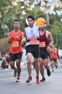 BIB: 26450, 20615
                            <button type="button" onclick="openModal(11336404)" class="btn btn-primary btn-sm float-right btn-popup" data-toggle="modal" data-target=".modal-high-quality">
                        <i class="fas fa-shopping-cart"></i> Add to Cart
                    </button>
                                            <button type="button" onclick="isThisMe(11336404, true)" class="btn btn-success btn-sm float-right btn-popup btn-isme hidden" data-toggle="tooltip" data-placement="bottom" title="นี่คือรูปของคุณใช่ไหม คลิกที่นี่เพื่อเอาเข้าอัลบั้ม">
                        <i class="fas fa-plus"></i> Add to album
                    </button>
                    <button type="button" onclick="isThisMe(11336404, false)" class="btn btn-warning btn-sm float-right btn-popup btn-isnotme hidden">
                        <i class="fas fa-ban"></i> Remove from album
                    </button>