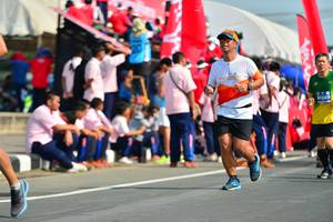 BIB: 0614, 27347, 23392
                            <button type="button" onclick="openModal(11107957)" class="btn btn-primary btn-sm float-right btn-popup" data-toggle="modal" data-target=".modal-high-quality">
                        <i class="fas fa-shopping-cart"></i> Add to Cart
                    </button>
                                            <button type="button" onclick="isThisMe(11107957, true)" class="btn btn-success btn-sm float-right btn-popup btn-isme hidden" data-toggle="tooltip" data-placement="bottom" title="นี่คือรูปของคุณใช่ไหม คลิกที่นี่เพื่อเอาเข้าอัลบั้ม">
                        <i class="fas fa-plus"></i> Add to album
                    </button>
                    <button type="button" onclick="isThisMe(11107957, false)" class="btn btn-warning btn-sm float-right btn-popup btn-isnotme hidden">
                        <i class="fas fa-ban"></i> Remove from album
                    </button>