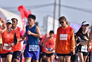BIB: 4040, 20440, 20030, 25686, 61946
                            <button type="button" onclick="openModal(11279572)" class="btn btn-primary btn-sm float-right btn-popup" data-toggle="modal" data-target=".modal-high-quality">
                        <i class="fas fa-shopping-cart"></i> Add to Cart
                    </button>
                                            <button type="button" onclick="isThisMe(11279572, true)" class="btn btn-success btn-sm float-right btn-popup btn-isme hidden" data-toggle="tooltip" data-placement="bottom" title="นี่คือรูปของคุณใช่ไหม คลิกที่นี่เพื่อเอาเข้าอัลบั้ม">
                        <i class="fas fa-plus"></i> Add to album
                    </button>
                    <button type="button" onclick="isThisMe(11279572, false)" class="btn btn-warning btn-sm float-right btn-popup btn-isnotme hidden">
                        <i class="fas fa-ban"></i> Remove from album
                    </button>