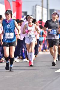 BIB: 44910, 43163, 43013
                            <button type="button" onclick="openModal(11695886)" class="btn btn-primary btn-sm float-right btn-popup" data-toggle="modal" data-target=".modal-high-quality">
                        <i class="fas fa-shopping-cart"></i> Add to Cart
                    </button>
                                            <button type="button" onclick="isThisMe(11695886, true)" class="btn btn-success btn-sm float-right btn-popup btn-isme hidden" data-toggle="tooltip" data-placement="bottom" title="นี่คือรูปของคุณใช่ไหม คลิกที่นี่เพื่อเอาเข้าอัลบั้ม">
                        <i class="fas fa-plus"></i> Add to album
                    </button>
                    <button type="button" onclick="isThisMe(11695886, false)" class="btn btn-warning btn-sm float-right btn-popup btn-isnotme hidden">
                        <i class="fas fa-ban"></i> Remove from album
                    </button>
