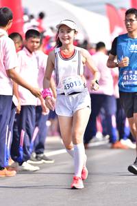 BIB: 4152, 43013
                            <button type="button" onclick="openModal(11697255)" class="btn btn-primary btn-sm float-right btn-popup" data-toggle="modal" data-target=".modal-high-quality">
                        <i class="fas fa-shopping-cart"></i> Add to Cart
                    </button>
                                            <button type="button" onclick="isThisMe(11697255, true)" class="btn btn-success btn-sm float-right btn-popup btn-isme hidden" data-toggle="tooltip" data-placement="bottom" title="นี่คือรูปของคุณใช่ไหม คลิกที่นี่เพื่อเอาเข้าอัลบั้ม">
                        <i class="fas fa-plus"></i> Add to album
                    </button>
                    <button type="button" onclick="isThisMe(11697255, false)" class="btn btn-warning btn-sm float-right btn-popup btn-isnotme hidden">
                        <i class="fas fa-ban"></i> Remove from album
                    </button>