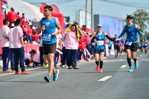 BIB: 40322, 46075
                            <button type="button" onclick="openModal(11124013)" class="btn btn-primary btn-sm float-right btn-popup" data-toggle="modal" data-target=".modal-high-quality">
                        <i class="fas fa-shopping-cart"></i> Add to Cart
                    </button>
                                            <button type="button" onclick="isThisMe(11124013, true)" class="btn btn-success btn-sm float-right btn-popup btn-isme hidden" data-toggle="tooltip" data-placement="bottom" title="นี่คือรูปของคุณใช่ไหม คลิกที่นี่เพื่อเอาเข้าอัลบั้ม">
                        <i class="fas fa-plus"></i> Add to album
                    </button>
                    <button type="button" onclick="isThisMe(11124013, false)" class="btn btn-warning btn-sm float-right btn-popup btn-isnotme hidden">
                        <i class="fas fa-ban"></i> Remove from album
                    </button>
