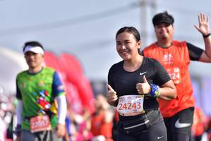 BIB: 2114, 2717, 25956, 21144
                            <button type="button" onclick="openModal(11607773)" class="btn btn-primary btn-sm float-right btn-popup" data-toggle="modal" data-target=".modal-high-quality">
                        <i class="fas fa-shopping-cart"></i> Add to Cart
                    </button>
                                            <button type="button" onclick="isThisMe(11607773, true)" class="btn btn-success btn-sm float-right btn-popup btn-isme hidden" data-toggle="tooltip" data-placement="bottom" title="นี่คือรูปของคุณใช่ไหม คลิกที่นี่เพื่อเอาเข้าอัลบั้ม">
                        <i class="fas fa-plus"></i> Add to album
                    </button>
                    <button type="button" onclick="isThisMe(11607773, false)" class="btn btn-warning btn-sm float-right btn-popup btn-isnotme hidden">
                        <i class="fas fa-ban"></i> Remove from album
                    </button>