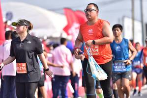 BIB: 212, 20594, 25843
                            <button type="button" onclick="openModal(11676538)" class="btn btn-primary btn-sm float-right btn-popup" data-toggle="modal" data-target=".modal-high-quality">
                        <i class="fas fa-shopping-cart"></i> Add to Cart
                    </button>
                                            <button type="button" onclick="isThisMe(11676538, true)" class="btn btn-success btn-sm float-right btn-popup btn-isme hidden" data-toggle="tooltip" data-placement="bottom" title="นี่คือรูปของคุณใช่ไหม คลิกที่นี่เพื่อเอาเข้าอัลบั้ม">
                        <i class="fas fa-plus"></i> Add to album
                    </button>
                    <button type="button" onclick="isThisMe(11676538, false)" class="btn btn-warning btn-sm float-right btn-popup btn-isnotme hidden">
                        <i class="fas fa-ban"></i> Remove from album
                    </button>