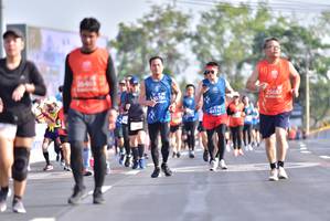 BIB: 2678, 271
                            <button type="button" onclick="openModal(11621750)" class="btn btn-primary btn-sm float-right btn-popup" data-toggle="modal" data-target=".modal-high-quality">
                        <i class="fas fa-shopping-cart"></i> Add to Cart
                    </button>
                                            <button type="button" onclick="isThisMe(11621750, true)" class="btn btn-success btn-sm float-right btn-popup btn-isme hidden" data-toggle="tooltip" data-placement="bottom" title="นี่คือรูปของคุณใช่ไหม คลิกที่นี่เพื่อเอาเข้าอัลบั้ม">
                        <i class="fas fa-plus"></i> Add to album
                    </button>
                    <button type="button" onclick="isThisMe(11621750, false)" class="btn btn-warning btn-sm float-right btn-popup btn-isnotme hidden">
                        <i class="fas fa-ban"></i> Remove from album
                    </button>