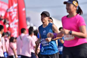 BIB: 26264, 26577, 26056, 208
                            <button type="button" onclick="openModal(11625856)" class="btn btn-primary btn-sm float-right btn-popup" data-toggle="modal" data-target=".modal-high-quality">
                        <i class="fas fa-shopping-cart"></i> Add to Cart
                    </button>
                                            <button type="button" onclick="isThisMe(11625856, true)" class="btn btn-success btn-sm float-right btn-popup btn-isme hidden" data-toggle="tooltip" data-placement="bottom" title="นี่คือรูปของคุณใช่ไหม คลิกที่นี่เพื่อเอาเข้าอัลบั้ม">
                        <i class="fas fa-plus"></i> Add to album
                    </button>
                    <button type="button" onclick="isThisMe(11625856, false)" class="btn btn-warning btn-sm float-right btn-popup btn-isnotme hidden">
                        <i class="fas fa-ban"></i> Remove from album
                    </button>