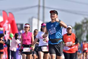 BIB: 4400, 40275, 2346
                            <button type="button" onclick="openModal(11629384)" class="btn btn-primary btn-sm float-right btn-popup" data-toggle="modal" data-target=".modal-high-quality">
                        <i class="fas fa-shopping-cart"></i> Add to Cart
                    </button>
                                            <button type="button" onclick="isThisMe(11629384, true)" class="btn btn-success btn-sm float-right btn-popup btn-isme hidden" data-toggle="tooltip" data-placement="bottom" title="นี่คือรูปของคุณใช่ไหม คลิกที่นี่เพื่อเอาเข้าอัลบั้ม">
                        <i class="fas fa-plus"></i> Add to album
                    </button>
                    <button type="button" onclick="isThisMe(11629384, false)" class="btn btn-warning btn-sm float-right btn-popup btn-isnotme hidden">
                        <i class="fas fa-ban"></i> Remove from album
                    </button>