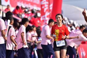 BIB: 44547, 820
                            <button type="button" onclick="openModal(11624216)" class="btn btn-primary btn-sm float-right btn-popup" data-toggle="modal" data-target=".modal-high-quality">
                        <i class="fas fa-shopping-cart"></i> Add to Cart
                    </button>
                                            <button type="button" onclick="isThisMe(11624216, true)" class="btn btn-success btn-sm float-right btn-popup btn-isme hidden" data-toggle="tooltip" data-placement="bottom" title="นี่คือรูปของคุณใช่ไหม คลิกที่นี่เพื่อเอาเข้าอัลบั้ม">
                        <i class="fas fa-plus"></i> Add to album
                    </button>
                    <button type="button" onclick="isThisMe(11624216, false)" class="btn btn-warning btn-sm float-right btn-popup btn-isnotme hidden">
                        <i class="fas fa-ban"></i> Remove from album
                    </button>