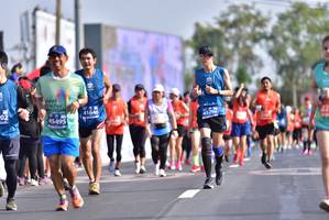BIB: 255, 26767, 40215
                            <button type="button" onclick="openModal(11645714)" class="btn btn-primary btn-sm float-right btn-popup" data-toggle="modal" data-target=".modal-high-quality">
                        <i class="fas fa-shopping-cart"></i> Add to Cart
                    </button>
                                            <button type="button" onclick="isThisMe(11645714, true)" class="btn btn-success btn-sm float-right btn-popup btn-isme hidden" data-toggle="tooltip" data-placement="bottom" title="นี่คือรูปของคุณใช่ไหม คลิกที่นี่เพื่อเอาเข้าอัลบั้ม">
                        <i class="fas fa-plus"></i> Add to album
                    </button>
                    <button type="button" onclick="isThisMe(11645714, false)" class="btn btn-warning btn-sm float-right btn-popup btn-isnotme hidden">
                        <i class="fas fa-ban"></i> Remove from album
                    </button>