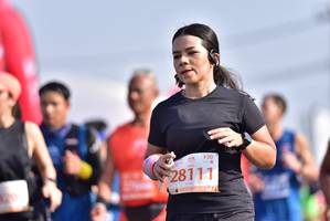 BIB: 28111
                            <button type="button" onclick="openModal(11611239)" class="btn btn-primary btn-sm float-right btn-popup" data-toggle="modal" data-target=".modal-high-quality">
                        <i class="fas fa-shopping-cart"></i> Add to Cart
                    </button>
                                            <button type="button" onclick="isThisMe(11611239, true)" class="btn btn-success btn-sm float-right btn-popup btn-isme hidden" data-toggle="tooltip" data-placement="bottom" title="นี่คือรูปของคุณใช่ไหม คลิกที่นี่เพื่อเอาเข้าอัลบั้ม">
                        <i class="fas fa-plus"></i> Add to album
                    </button>
                    <button type="button" onclick="isThisMe(11611239, false)" class="btn btn-warning btn-sm float-right btn-popup btn-isnotme hidden">
                        <i class="fas fa-ban"></i> Remove from album
                    </button>