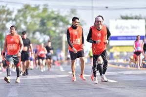 BIB: 82159, 21178
                            <button type="button" onclick="openModal(11608672)" class="btn btn-primary btn-sm float-right btn-popup" data-toggle="modal" data-target=".modal-high-quality">
                        <i class="fas fa-shopping-cart"></i> Add to Cart
                    </button>
                                            <button type="button" onclick="isThisMe(11608672, true)" class="btn btn-success btn-sm float-right btn-popup btn-isme hidden" data-toggle="tooltip" data-placement="bottom" title="นี่คือรูปของคุณใช่ไหม คลิกที่นี่เพื่อเอาเข้าอัลบั้ม">
                        <i class="fas fa-plus"></i> Add to album
                    </button>
                    <button type="button" onclick="isThisMe(11608672, false)" class="btn btn-warning btn-sm float-right btn-popup btn-isnotme hidden">
                        <i class="fas fa-ban"></i> Remove from album
                    </button>