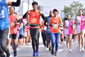 BIB: 26531, 320, 28158
                            <button type="button" onclick="openModal(11665628)" class="btn btn-primary btn-sm float-right btn-popup" data-toggle="modal" data-target=".modal-high-quality">
                        <i class="fas fa-shopping-cart"></i> Add to Cart
                    </button>
                                            <button type="button" onclick="isThisMe(11665628, true)" class="btn btn-success btn-sm float-right btn-popup btn-isme hidden" data-toggle="tooltip" data-placement="bottom" title="นี่คือรูปของคุณใช่ไหม คลิกที่นี่เพื่อเอาเข้าอัลบั้ม">
                        <i class="fas fa-plus"></i> Add to album
                    </button>
                    <button type="button" onclick="isThisMe(11665628, false)" class="btn btn-warning btn-sm float-right btn-popup btn-isnotme hidden">
                        <i class="fas fa-ban"></i> Remove from album
                    </button>