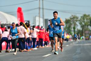 BIB: 26684
                            <button type="button" onclick="openModal(11108109)" class="btn btn-primary btn-sm float-right btn-popup" data-toggle="modal" data-target=".modal-high-quality">
                        <i class="fas fa-shopping-cart"></i> Add to Cart
                    </button>
                                            <button type="button" onclick="isThisMe(11108109, true)" class="btn btn-success btn-sm float-right btn-popup btn-isme hidden" data-toggle="tooltip" data-placement="bottom" title="นี่คือรูปของคุณใช่ไหม คลิกที่นี่เพื่อเอาเข้าอัลบั้ม">
                        <i class="fas fa-plus"></i> Add to album
                    </button>
                    <button type="button" onclick="isThisMe(11108109, false)" class="btn btn-warning btn-sm float-right btn-popup btn-isnotme hidden">
                        <i class="fas fa-ban"></i> Remove from album
                    </button>