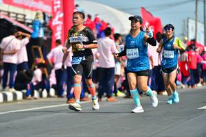 BIB: 46410, 46341
                            <button type="button" onclick="openModal(11122662)" class="btn btn-primary btn-sm float-right btn-popup" data-toggle="modal" data-target=".modal-high-quality">
                        <i class="fas fa-shopping-cart"></i> Add to Cart
                    </button>
                                            <button type="button" onclick="isThisMe(11122662, true)" class="btn btn-success btn-sm float-right btn-popup btn-isme hidden" data-toggle="tooltip" data-placement="bottom" title="นี่คือรูปของคุณใช่ไหม คลิกที่นี่เพื่อเอาเข้าอัลบั้ม">
                        <i class="fas fa-plus"></i> Add to album
                    </button>
                    <button type="button" onclick="isThisMe(11122662, false)" class="btn btn-warning btn-sm float-right btn-popup btn-isnotme hidden">
                        <i class="fas fa-ban"></i> Remove from album
                    </button>
