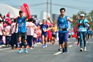 BIB: 41757, 45182, 43303
                            <button type="button" onclick="openModal(11099584)" class="btn btn-primary btn-sm float-right btn-popup" data-toggle="modal" data-target=".modal-high-quality">
                        <i class="fas fa-shopping-cart"></i> Add to Cart
                    </button>
                                            <button type="button" onclick="isThisMe(11099584, true)" class="btn btn-success btn-sm float-right btn-popup btn-isme hidden" data-toggle="tooltip" data-placement="bottom" title="นี่คือรูปของคุณใช่ไหม คลิกที่นี่เพื่อเอาเข้าอัลบั้ม">
                        <i class="fas fa-plus"></i> Add to album
                    </button>
                    <button type="button" onclick="isThisMe(11099584, false)" class="btn btn-warning btn-sm float-right btn-popup btn-isnotme hidden">
                        <i class="fas fa-ban"></i> Remove from album
                    </button>