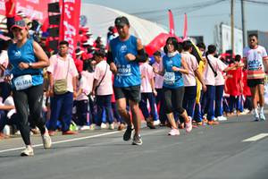 BIB: 27533, 44841, 81716
                            <button type="button" onclick="openModal(11108247)" class="btn btn-primary btn-sm float-right btn-popup" data-toggle="modal" data-target=".modal-high-quality">
                        <i class="fas fa-shopping-cart"></i> Add to Cart
                    </button>
                                            <button type="button" onclick="isThisMe(11108247, true)" class="btn btn-success btn-sm float-right btn-popup btn-isme hidden" data-toggle="tooltip" data-placement="bottom" title="นี่คือรูปของคุณใช่ไหม คลิกที่นี่เพื่อเอาเข้าอัลบั้ม">
                        <i class="fas fa-plus"></i> Add to album
                    </button>
                    <button type="button" onclick="isThisMe(11108247, false)" class="btn btn-warning btn-sm float-right btn-popup btn-isnotme hidden">
                        <i class="fas fa-ban"></i> Remove from album
                    </button>