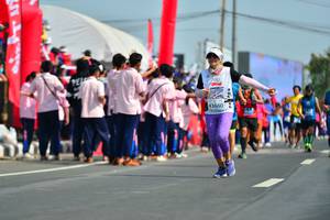 BIB: 223, 20845
                            <button type="button" onclick="openModal(11143046)" class="btn btn-primary btn-sm float-right btn-popup" data-toggle="modal" data-target=".modal-high-quality">
                        <i class="fas fa-shopping-cart"></i> Add to Cart
                    </button>
                                            <button type="button" onclick="isThisMe(11143046, true)" class="btn btn-success btn-sm float-right btn-popup btn-isme hidden" data-toggle="tooltip" data-placement="bottom" title="นี่คือรูปของคุณใช่ไหม คลิกที่นี่เพื่อเอาเข้าอัลบั้ม">
                        <i class="fas fa-plus"></i> Add to album
                    </button>
                    <button type="button" onclick="isThisMe(11143046, false)" class="btn btn-warning btn-sm float-right btn-popup btn-isnotme hidden">
                        <i class="fas fa-ban"></i> Remove from album
                    </button>