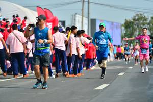 BIB: 81015, 27319, 516
                            <button type="button" onclick="openModal(11116389)" class="btn btn-primary btn-sm float-right btn-popup" data-toggle="modal" data-target=".modal-high-quality">
                        <i class="fas fa-shopping-cart"></i> Add to Cart
                    </button>
                                            <button type="button" onclick="isThisMe(11116389, true)" class="btn btn-success btn-sm float-right btn-popup btn-isme hidden" data-toggle="tooltip" data-placement="bottom" title="นี่คือรูปของคุณใช่ไหม คลิกที่นี่เพื่อเอาเข้าอัลบั้ม">
                        <i class="fas fa-plus"></i> Add to album
                    </button>
                    <button type="button" onclick="isThisMe(11116389, false)" class="btn btn-warning btn-sm float-right btn-popup btn-isnotme hidden">
                        <i class="fas fa-ban"></i> Remove from album
                    </button>