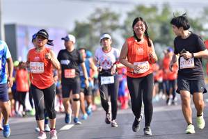BIB: 28243, 29121, 450
                            <button type="button" onclick="openModal(11287632)" class="btn btn-primary btn-sm float-right btn-popup" data-toggle="modal" data-target=".modal-high-quality">
                        <i class="fas fa-shopping-cart"></i> Add to Cart
                    </button>
                                            <button type="button" onclick="isThisMe(11287632, true)" class="btn btn-success btn-sm float-right btn-popup btn-isme hidden" data-toggle="tooltip" data-placement="bottom" title="นี่คือรูปของคุณใช่ไหม คลิกที่นี่เพื่อเอาเข้าอัลบั้ม">
                        <i class="fas fa-plus"></i> Add to album
                    </button>
                    <button type="button" onclick="isThisMe(11287632, false)" class="btn btn-warning btn-sm float-right btn-popup btn-isnotme hidden">
                        <i class="fas fa-ban"></i> Remove from album
                    </button>