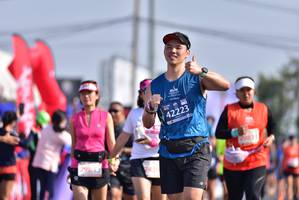 BIB: 448, 40275, 23460
                            <button type="button" onclick="openModal(11629404)" class="btn btn-primary btn-sm float-right btn-popup" data-toggle="modal" data-target=".modal-high-quality">
                        <i class="fas fa-shopping-cart"></i> Add to Cart
                    </button>
                                            <button type="button" onclick="isThisMe(11629404, true)" class="btn btn-success btn-sm float-right btn-popup btn-isme hidden" data-toggle="tooltip" data-placement="bottom" title="นี่คือรูปของคุณใช่ไหม คลิกที่นี่เพื่อเอาเข้าอัลบั้ม">
                        <i class="fas fa-plus"></i> Add to album
                    </button>
                    <button type="button" onclick="isThisMe(11629404, false)" class="btn btn-warning btn-sm float-right btn-popup btn-isnotme hidden">
                        <i class="fas fa-ban"></i> Remove from album
                    </button>