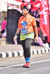 BIB: 21582
                            <button type="button" onclick="openModal(11718156)" class="btn btn-primary btn-sm float-right btn-popup" data-toggle="modal" data-target=".modal-high-quality">
                        <i class="fas fa-shopping-cart"></i> Add to Cart
                    </button>
                                            <button type="button" onclick="isThisMe(11718156, true)" class="btn btn-success btn-sm float-right btn-popup btn-isme hidden" data-toggle="tooltip" data-placement="bottom" title="นี่คือรูปของคุณใช่ไหม คลิกที่นี่เพื่อเอาเข้าอัลบั้ม">
                        <i class="fas fa-plus"></i> Add to album
                    </button>
                    <button type="button" onclick="isThisMe(11718156, false)" class="btn btn-warning btn-sm float-right btn-popup btn-isnotme hidden">
                        <i class="fas fa-ban"></i> Remove from album
                    </button>