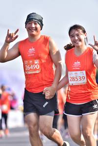 BIB: 23337
                            <button type="button" onclick="openModal(11614764)" class="btn btn-primary btn-sm float-right btn-popup" data-toggle="modal" data-target=".modal-high-quality">
                        <i class="fas fa-shopping-cart"></i> Add to Cart
                    </button>
                                            <button type="button" onclick="isThisMe(11614764, true)" class="btn btn-success btn-sm float-right btn-popup btn-isme hidden" data-toggle="tooltip" data-placement="bottom" title="นี่คือรูปของคุณใช่ไหม คลิกที่นี่เพื่อเอาเข้าอัลบั้ม">
                        <i class="fas fa-plus"></i> Add to album
                    </button>
                    <button type="button" onclick="isThisMe(11614764, false)" class="btn btn-warning btn-sm float-right btn-popup btn-isnotme hidden">
                        <i class="fas fa-ban"></i> Remove from album
                    </button>