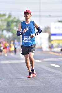 BIB: 449, 44640
                            <button type="button" onclick="openModal(11663100)" class="btn btn-primary btn-sm float-right btn-popup" data-toggle="modal" data-target=".modal-high-quality">
                        <i class="fas fa-shopping-cart"></i> Add to Cart
                    </button>
                                            <button type="button" onclick="isThisMe(11663100, true)" class="btn btn-success btn-sm float-right btn-popup btn-isme hidden" data-toggle="tooltip" data-placement="bottom" title="นี่คือรูปของคุณใช่ไหม คลิกที่นี่เพื่อเอาเข้าอัลบั้ม">
                        <i class="fas fa-plus"></i> Add to album
                    </button>
                    <button type="button" onclick="isThisMe(11663100, false)" class="btn btn-warning btn-sm float-right btn-popup btn-isnotme hidden">
                        <i class="fas fa-ban"></i> Remove from album
                    </button>