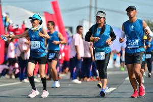 BIB: 43243, 45273, 46452
                            <button type="button" onclick="openModal(11118755)" class="btn btn-primary btn-sm float-right btn-popup" data-toggle="modal" data-target=".modal-high-quality">
                        <i class="fas fa-shopping-cart"></i> Add to Cart
                    </button>
                                            <button type="button" onclick="isThisMe(11118755, true)" class="btn btn-success btn-sm float-right btn-popup btn-isme hidden" data-toggle="tooltip" data-placement="bottom" title="นี่คือรูปของคุณใช่ไหม คลิกที่นี่เพื่อเอาเข้าอัลบั้ม">
                        <i class="fas fa-plus"></i> Add to album
                    </button>
                    <button type="button" onclick="isThisMe(11118755, false)" class="btn btn-warning btn-sm float-right btn-popup btn-isnotme hidden">
                        <i class="fas fa-ban"></i> Remove from album
                    </button>