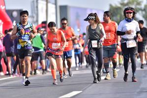 BIB: 21475, 20141, 22012
                            <button type="button" onclick="openModal(11608946)" class="btn btn-primary btn-sm float-right btn-popup" data-toggle="modal" data-target=".modal-high-quality">
                        <i class="fas fa-shopping-cart"></i> Add to Cart
                    </button>
                                            <button type="button" onclick="isThisMe(11608946, true)" class="btn btn-success btn-sm float-right btn-popup btn-isme hidden" data-toggle="tooltip" data-placement="bottom" title="นี่คือรูปของคุณใช่ไหม คลิกที่นี่เพื่อเอาเข้าอัลบั้ม">
                        <i class="fas fa-plus"></i> Add to album
                    </button>
                    <button type="button" onclick="isThisMe(11608946, false)" class="btn btn-warning btn-sm float-right btn-popup btn-isnotme hidden">
                        <i class="fas fa-ban"></i> Remove from album
                    </button>