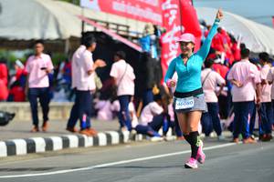 BIB: 3610, 21558, 24229, 26910
                            <button type="button" onclick="openModal(11121717)" class="btn btn-primary btn-sm float-right btn-popup" data-toggle="modal" data-target=".modal-high-quality">
                        <i class="fas fa-shopping-cart"></i> Add to Cart
                    </button>
                                            <button type="button" onclick="isThisMe(11121717, true)" class="btn btn-success btn-sm float-right btn-popup btn-isme hidden" data-toggle="tooltip" data-placement="bottom" title="นี่คือรูปของคุณใช่ไหม คลิกที่นี่เพื่อเอาเข้าอัลบั้ม">
                        <i class="fas fa-plus"></i> Add to album
                    </button>
                    <button type="button" onclick="isThisMe(11121717, false)" class="btn btn-warning btn-sm float-right btn-popup btn-isnotme hidden">
                        <i class="fas fa-ban"></i> Remove from album
                    </button>