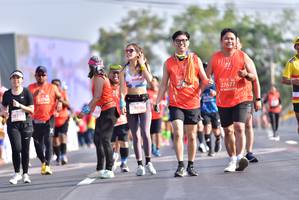 BIB: 
                            <button type="button" onclick="openModal(11611898)" class="btn btn-primary btn-sm float-right btn-popup" data-toggle="modal" data-target=".modal-high-quality">
                        <i class="fas fa-shopping-cart"></i> Add to Cart
                    </button>
                                            <button type="button" onclick="isThisMe(11611898, true)" class="btn btn-success btn-sm float-right btn-popup btn-isme hidden" data-toggle="tooltip" data-placement="bottom" title="นี่คือรูปของคุณใช่ไหม คลิกที่นี่เพื่อเอาเข้าอัลบั้ม">
                        <i class="fas fa-plus"></i> Add to album
                    </button>
                    <button type="button" onclick="isThisMe(11611898, false)" class="btn btn-warning btn-sm float-right btn-popup btn-isnotme hidden">
                        <i class="fas fa-ban"></i> Remove from album
                    </button>