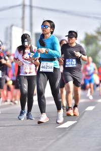 BIB: 22150, 28303
                            <button type="button" onclick="openModal(11684750)" class="btn btn-primary btn-sm float-right btn-popup" data-toggle="modal" data-target=".modal-high-quality">
                        <i class="fas fa-shopping-cart"></i> Add to Cart
                    </button>
                                            <button type="button" onclick="isThisMe(11684750, true)" class="btn btn-success btn-sm float-right btn-popup btn-isme hidden" data-toggle="tooltip" data-placement="bottom" title="นี่คือรูปของคุณใช่ไหม คลิกที่นี่เพื่อเอาเข้าอัลบั้ม">
                        <i class="fas fa-plus"></i> Add to album
                    </button>
                    <button type="button" onclick="isThisMe(11684750, false)" class="btn btn-warning btn-sm float-right btn-popup btn-isnotme hidden">
                        <i class="fas fa-ban"></i> Remove from album
                    </button>