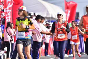 BIB: 82920, 23040, 23305, 26939, 201
                            <button type="button" onclick="openModal(11645355)" class="btn btn-primary btn-sm float-right btn-popup" data-toggle="modal" data-target=".modal-high-quality">
                        <i class="fas fa-shopping-cart"></i> Add to Cart
                    </button>
                                            <button type="button" onclick="isThisMe(11645355, true)" class="btn btn-success btn-sm float-right btn-popup btn-isme hidden" data-toggle="tooltip" data-placement="bottom" title="นี่คือรูปของคุณใช่ไหม คลิกที่นี่เพื่อเอาเข้าอัลบั้ม">
                        <i class="fas fa-plus"></i> Add to album
                    </button>
                    <button type="button" onclick="isThisMe(11645355, false)" class="btn btn-warning btn-sm float-right btn-popup btn-isnotme hidden">
                        <i class="fas fa-ban"></i> Remove from album
                    </button>